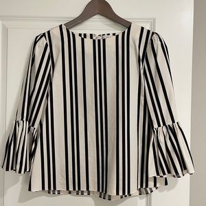 Alice + Olivia Black & White Structured Top w/ Flare Sleeves Women’s Size Small